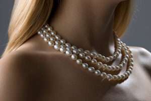 natural pearl necklace