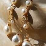 womens pearl drop earring 1