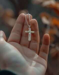 dainty cross necklace with silver 🥈