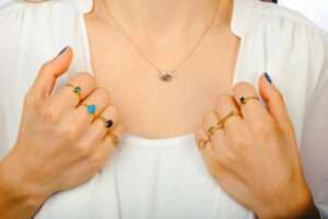 kendra scott class rings for women's