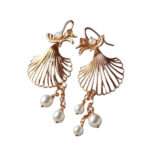 gold pearl earrings