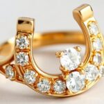 Goold horseshoe rings